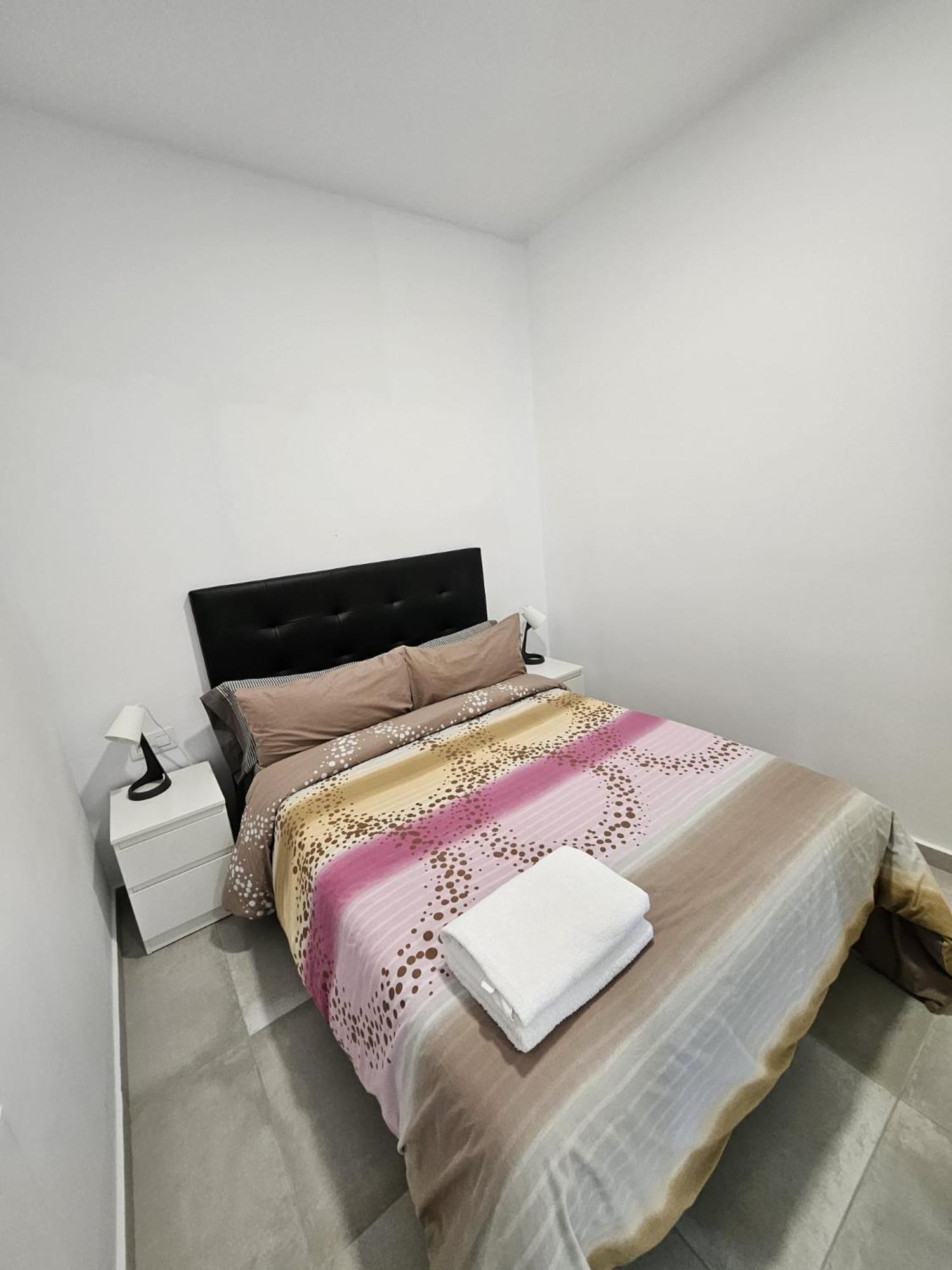 Apartments Jota Barcelona Exterior foto